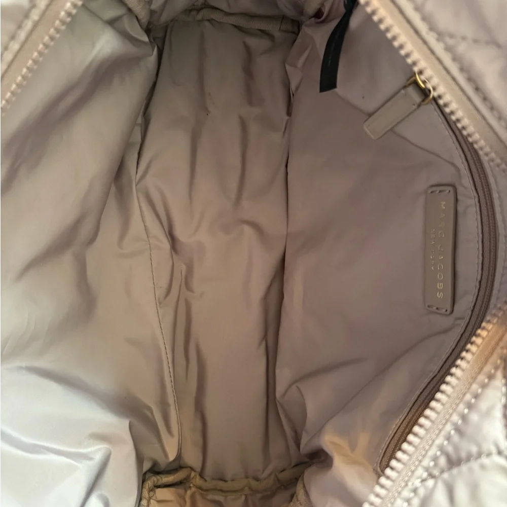 Marc Jacobs Blush Quilted Shoulder Bag - Picture 6 of 8